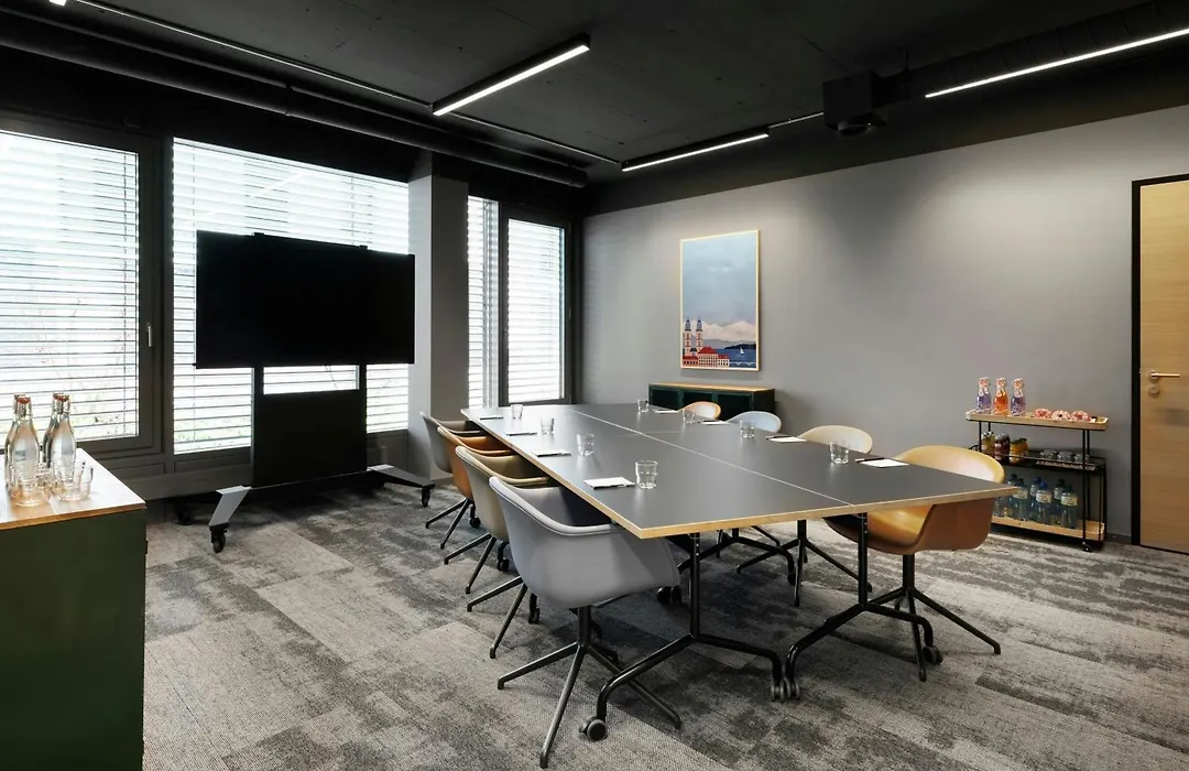 Moxy Zurich-1