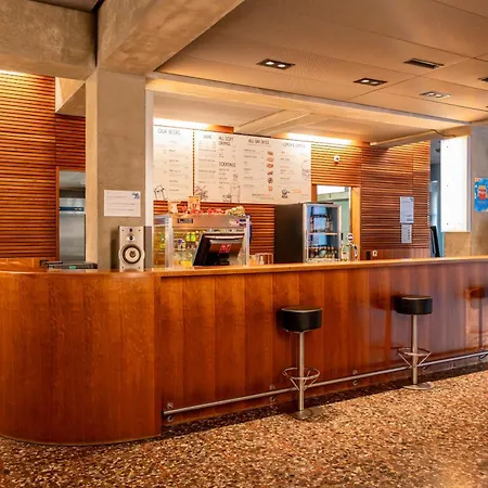 Zurich Youth Hostel-3
